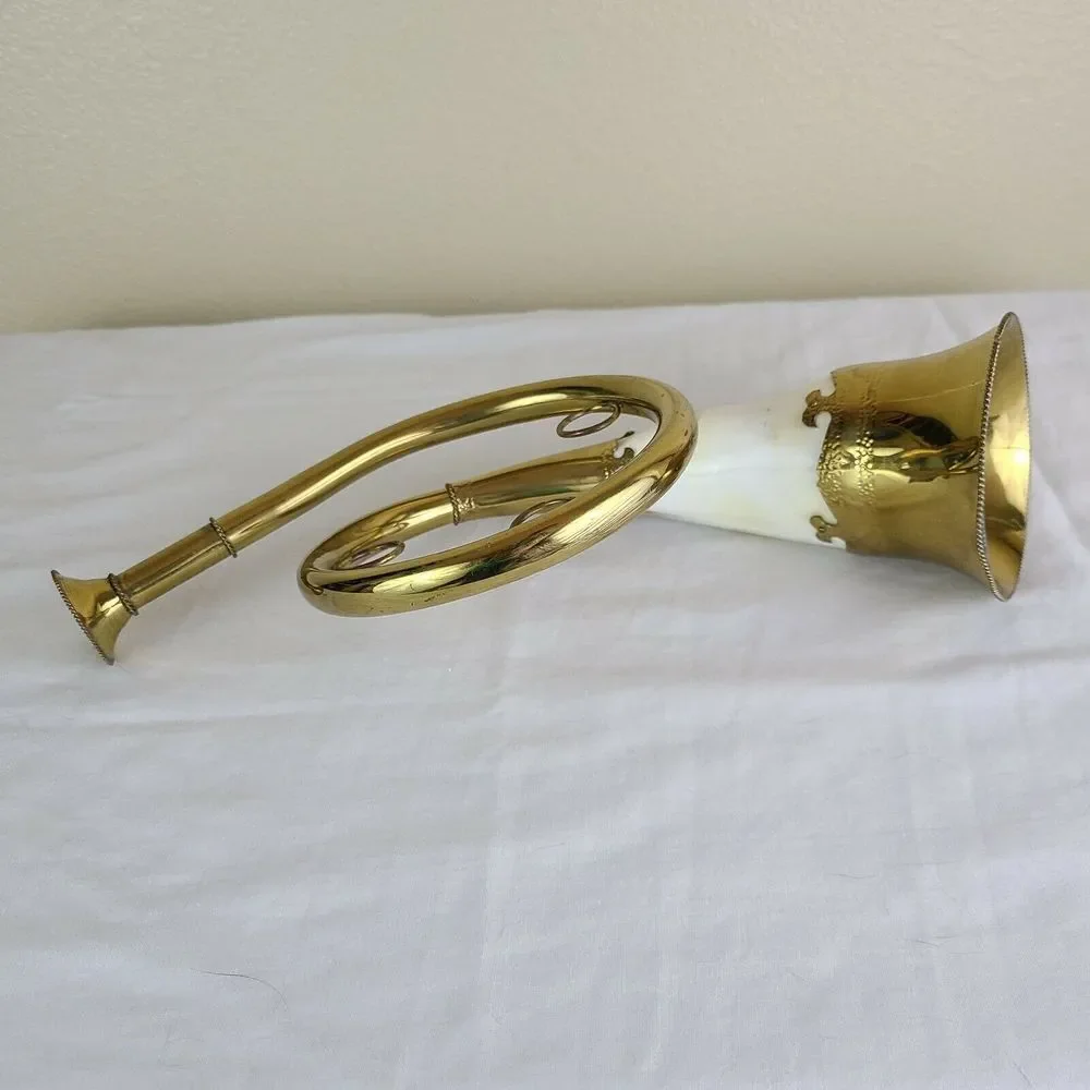 VINTAGE French Fox Hunting Blowing‎ Horn Cow Steer Bovine Bull Brass Finger Hold